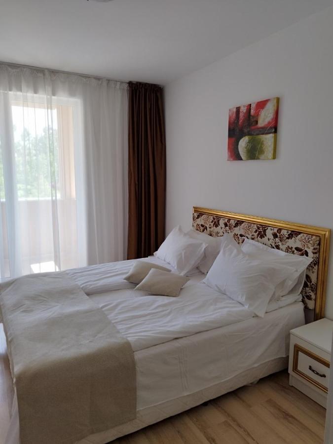 Apart Hotel Aphrodite Gardens 써니비치 외부 사진